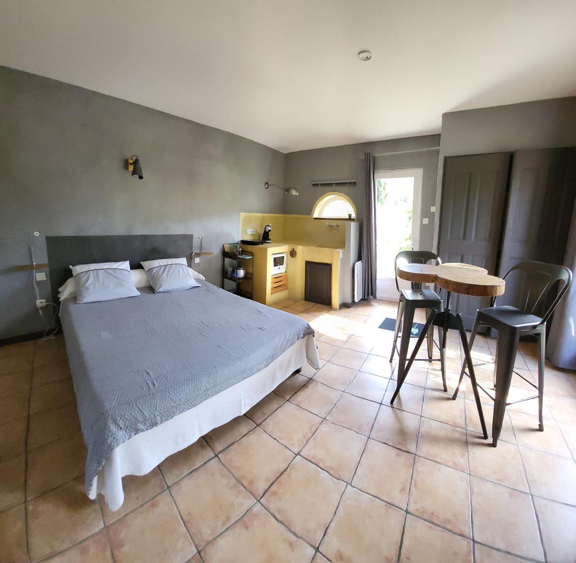 Studios Et Gite La Sauvasse Vagnas Номер фото